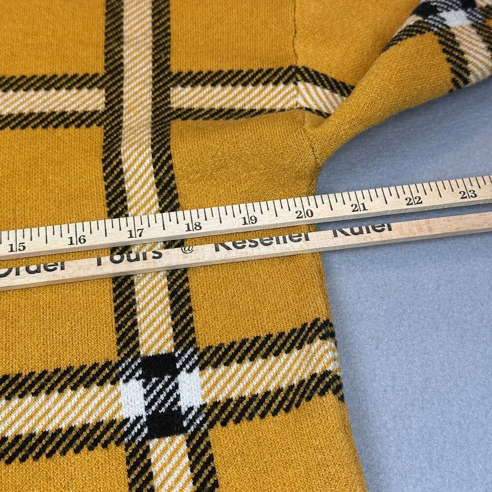 Tahari Sweater Womens Medium Gold White Black Plaid Mock Turtleneck Pullover - Picture 7 of 11